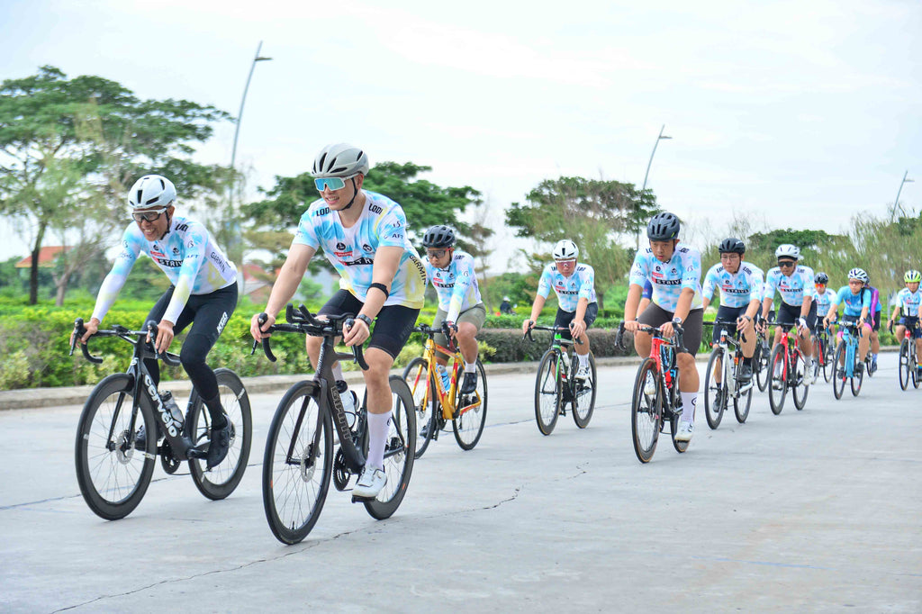 KGB Cycling School: Launching Jersey Aurora Sekaligus Umumkan Kelulusan Member