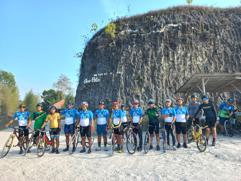 Anchoor Cycling Club - Gowes happy asalkan semua menikmati.